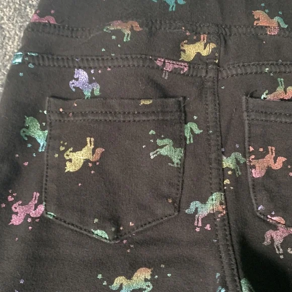 Girls black pants with colorful sparkly unicorn pattern. Size 6. Brand H&M. - Picture 5 of 6